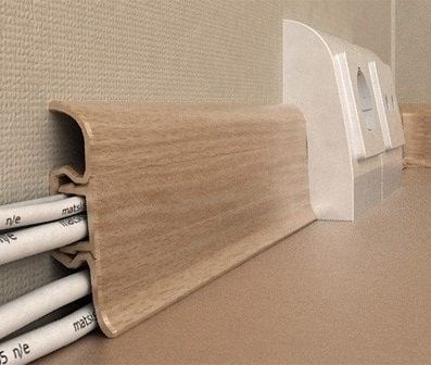 ПВХ - плинтус Напольный плинтус - АКСЕССУАРЫ Плинтус - ROYCE 58 / Royce